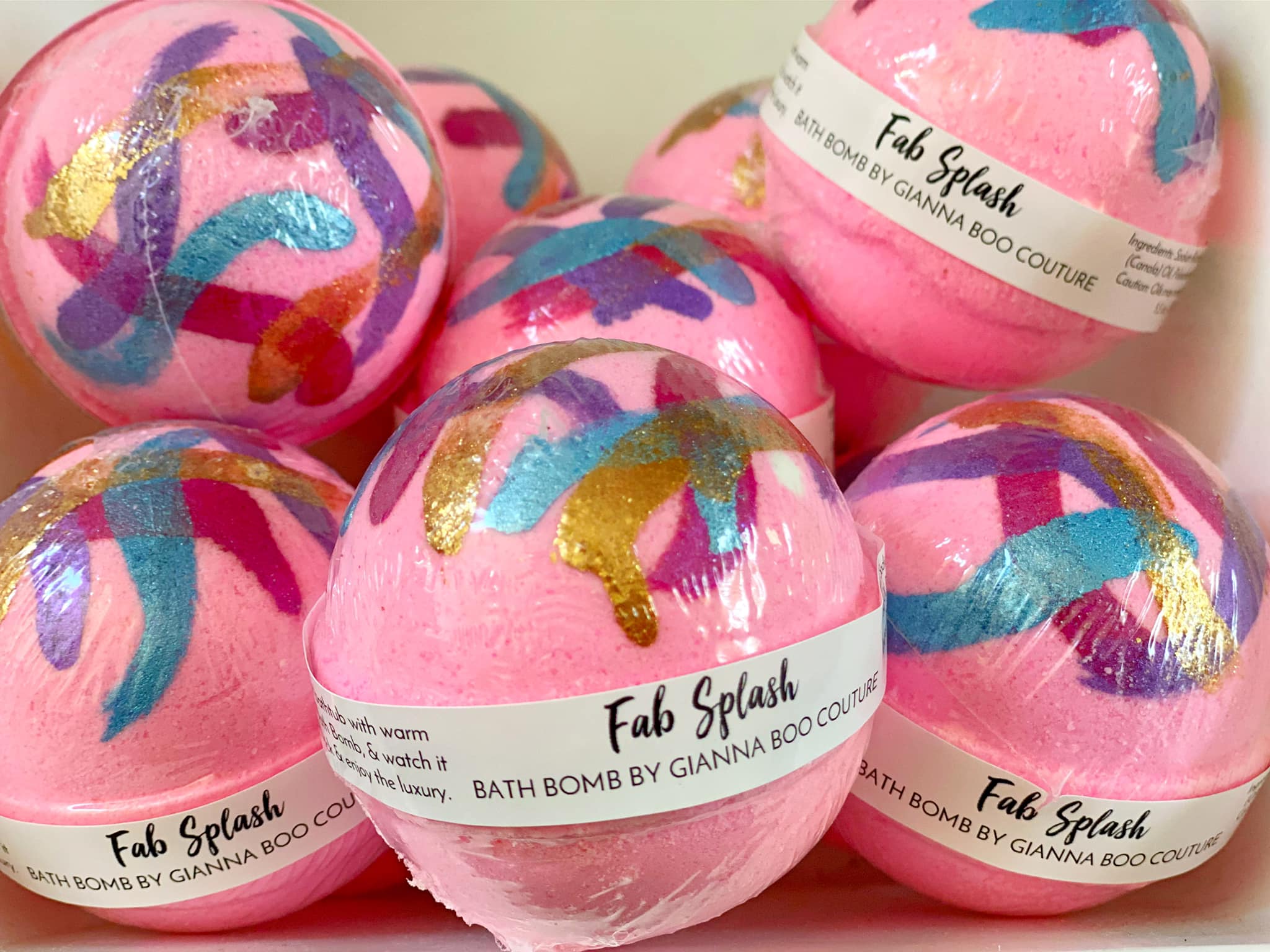 Fab Splash Bath Bomb 5.5 oz Fab Splash Bath Bomb 5.5 oz